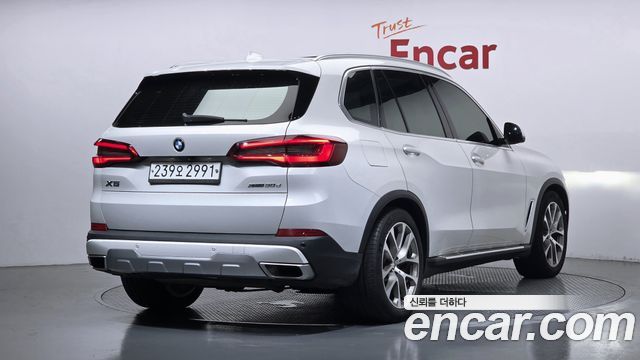 BMW X5 2020 — photo 2