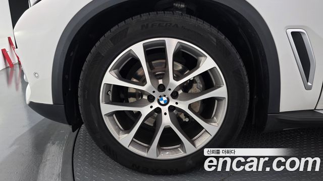 BMW X5 2020 — photo 5