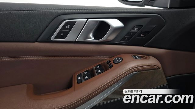 BMW X5 2020 — photo 19