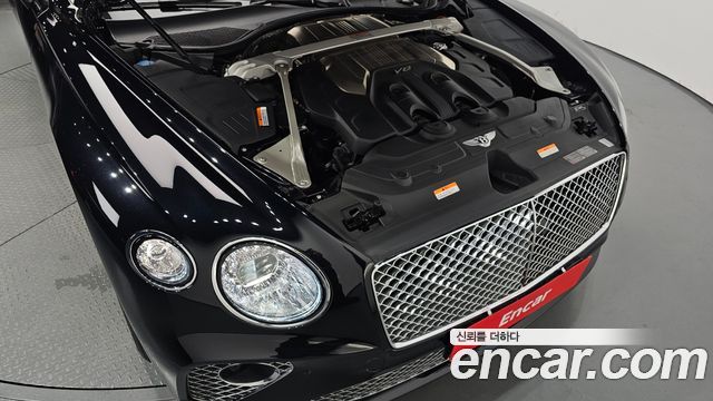 Bentley Continental 2020 — photo 6