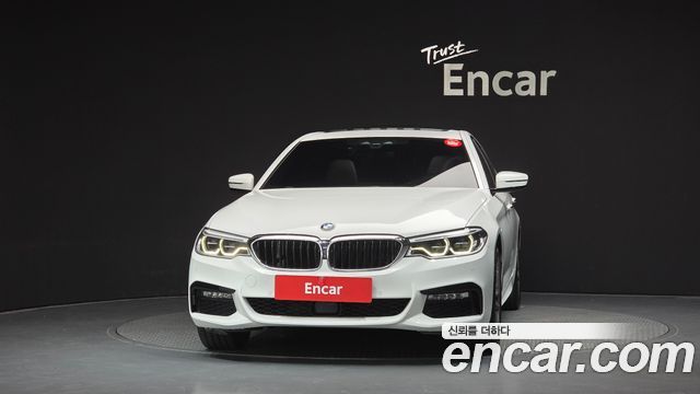 BMW 5-Series 2017 — photo 3