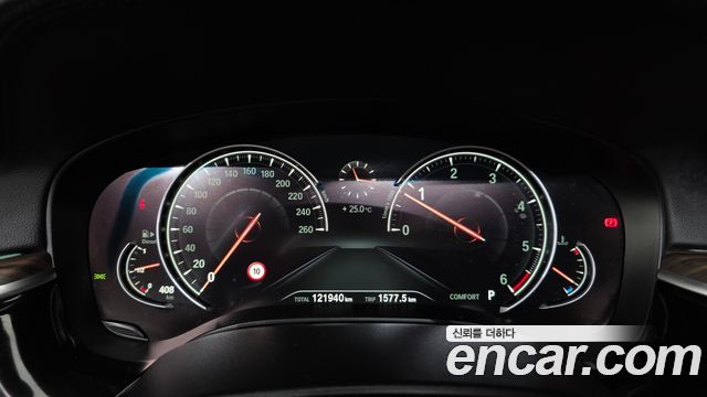 BMW 5-Series 2017 — photo 8