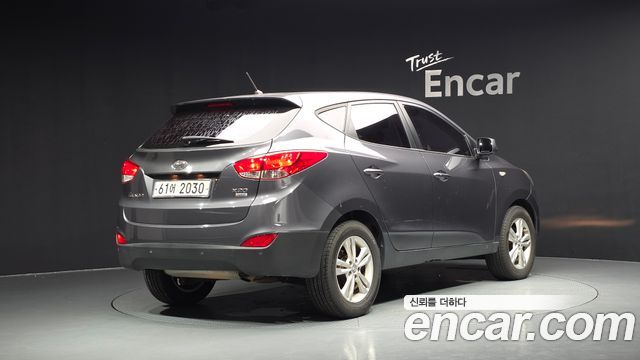 Hyundai Tucson 2013 — photo 2