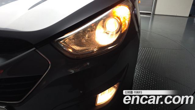 Hyundai Tucson 2013 — photo 8