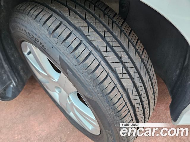 Peugeot 308 2014 — photo 9