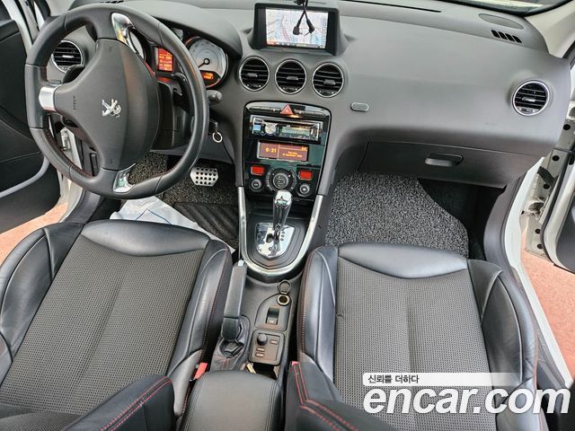 Peugeot 308 2014 — photo 10