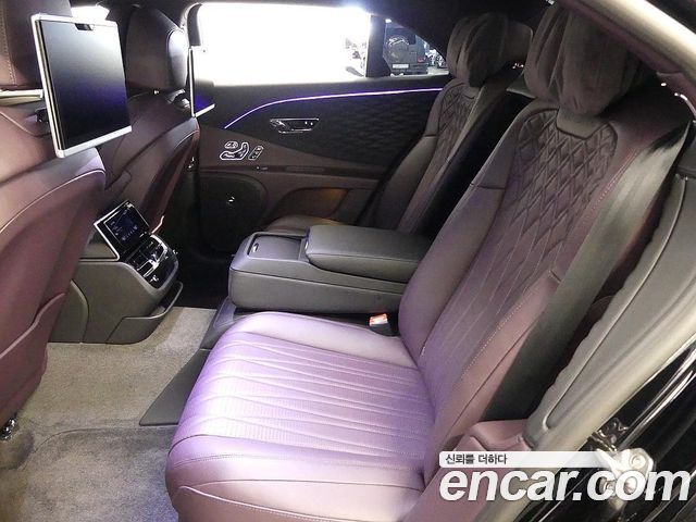 Bentley Flying Spur 2020 — photo 6