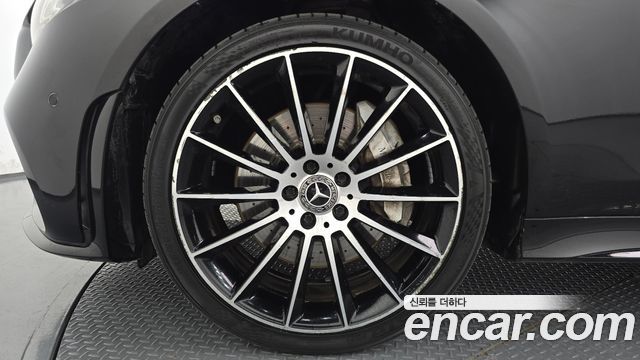 Mercedes-Benz CLS-Class 2019 — photo 5