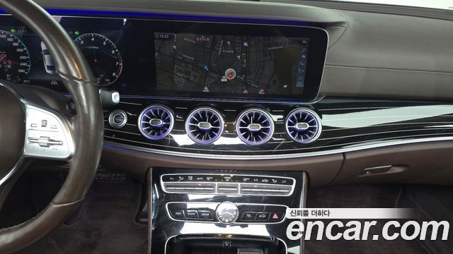 Mercedes-Benz CLS-Class 2019 — photo 20