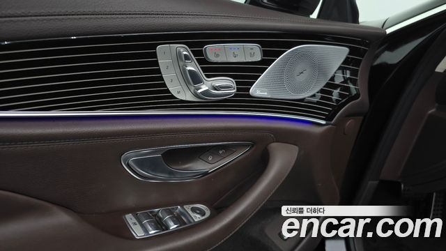 Mercedes-Benz CLS-Class 2019 — photo 29