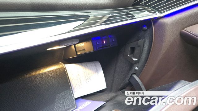 Mercedes-Benz CLS-Class 2019 — photo 36