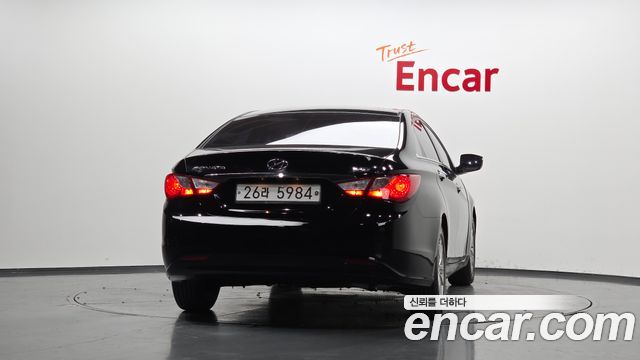 Hyundai Sonata 2012 — photo 4