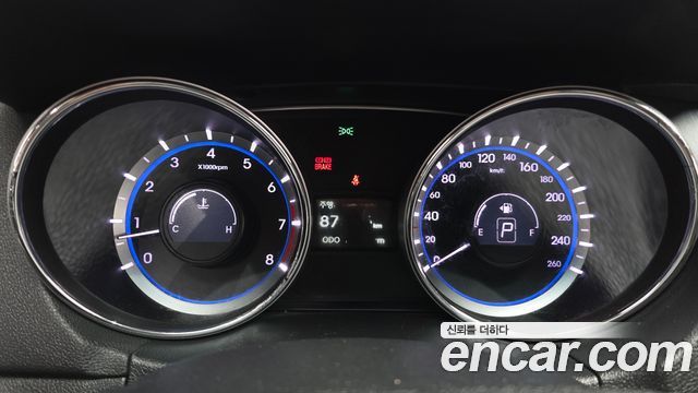 Hyundai Sonata 2012 — photo 8