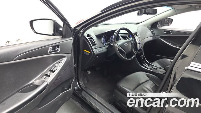 Hyundai Sonata 2012 — photo 10