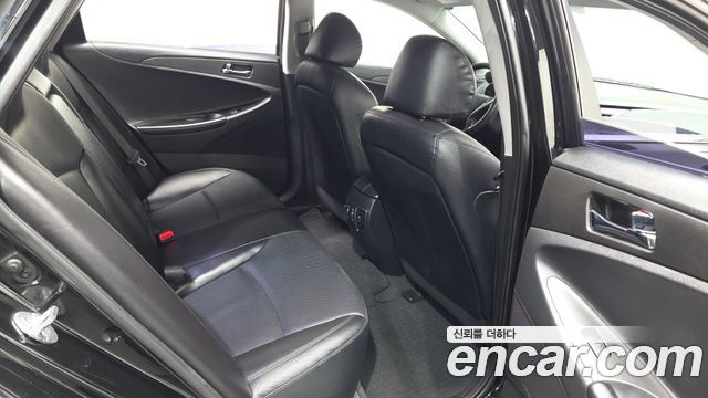 Hyundai Sonata 2012 — photo 12