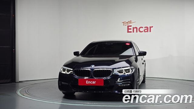 BMW 5-Series 2018 — photo 3