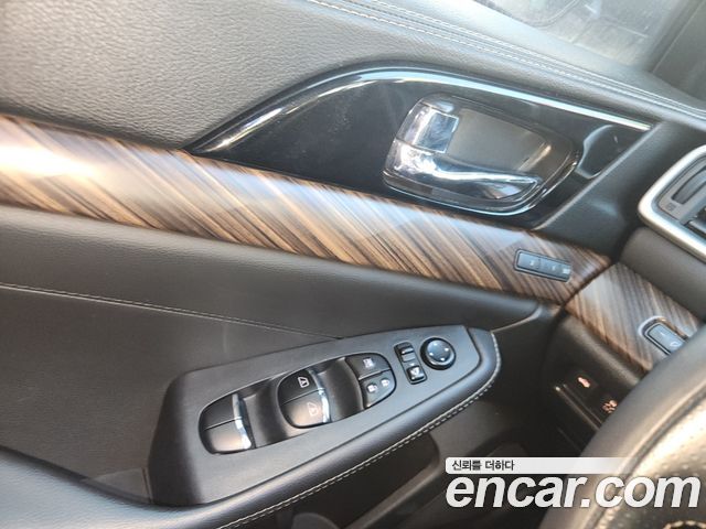 Nissan Maxima 2016 — photo 8