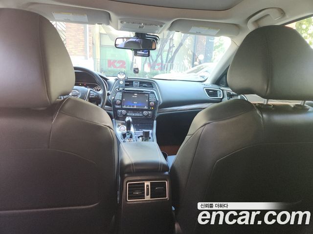Nissan Maxima 2016 — photo 10