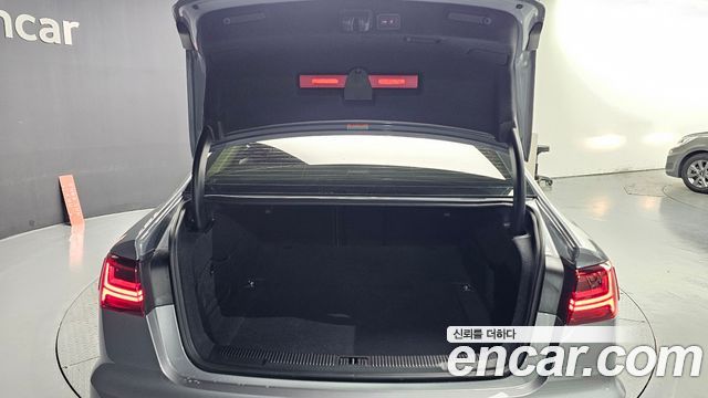 Audi A6 2016 — photo 26