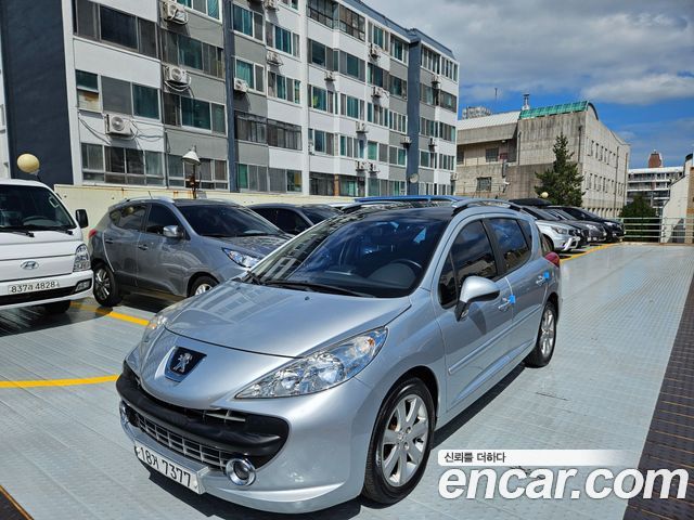 Peugeot 207 2008 — photo 2