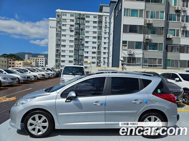 Peugeot 207 2008 — photo 3