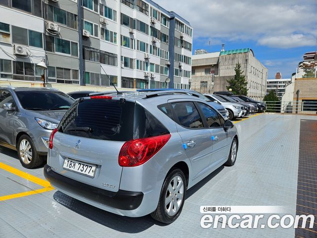 Peugeot 207 2008 — photo 6