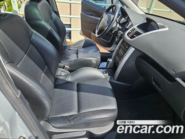 Peugeot 207 2008 — photo 12