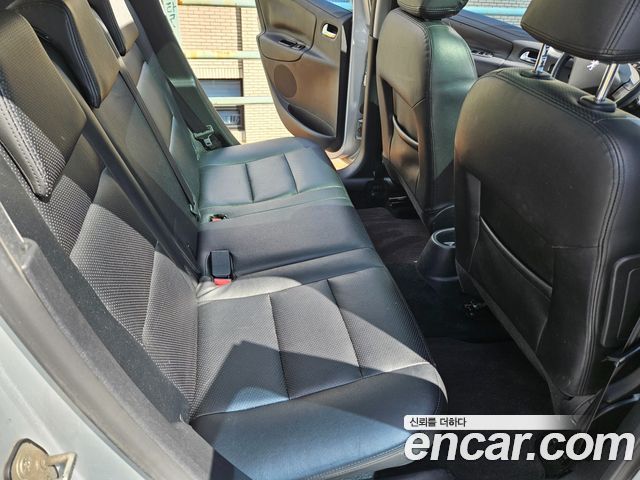 Peugeot 207 2008 — photo 13