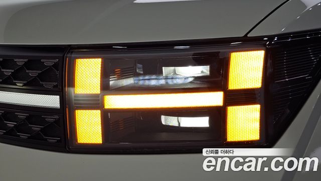 Hyundai Santafe 2024 — photo 8