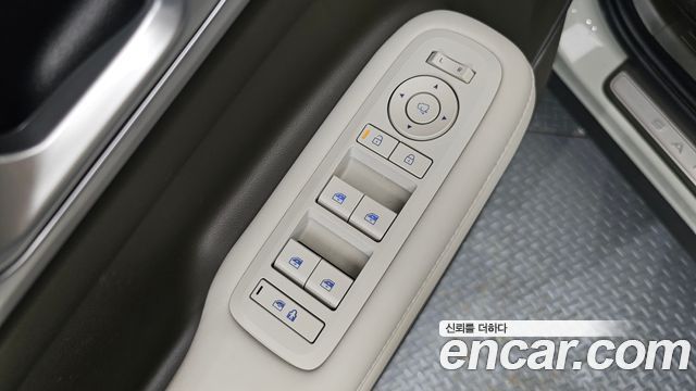 Hyundai Santafe 2024 — photo 29