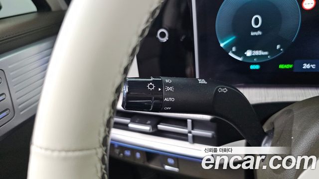 Hyundai Santafe 2024 — photo 30