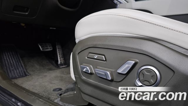 Hyundai Santafe 2024 — photo 31