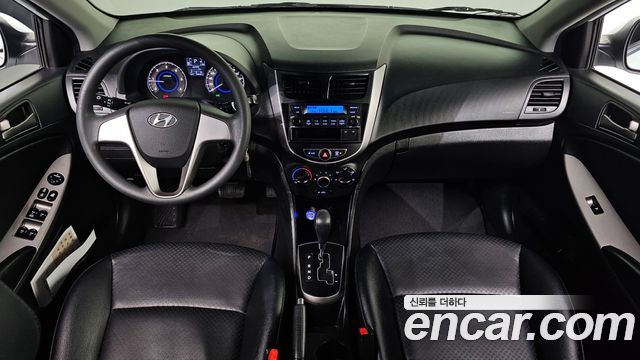 Hyundai Accent 2017 — photo 7