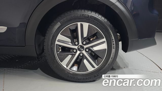Kia Niro 2020 — photo 7