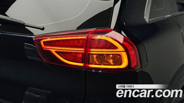 Kia Niro 2020 — photo 9