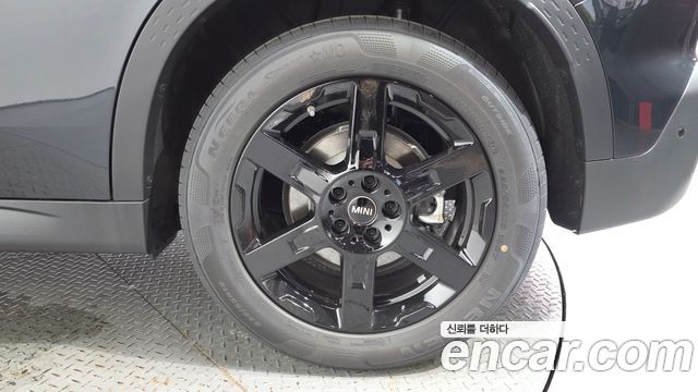 Mini Countryman 2026 — photo 7