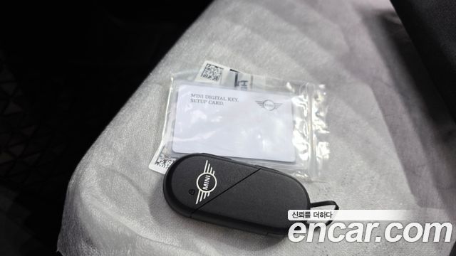 Mini Countryman 2026 — photo 35