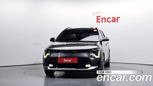 Kia Niro 2023 — photo 3