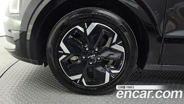 Kia Niro 2023 — photo 5