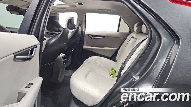 Kia Niro 2023 — photo 18