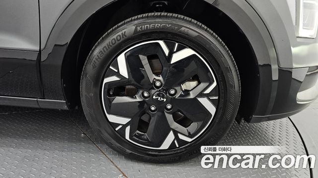 Kia Niro 2023 — photo 7