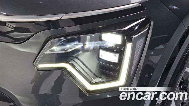 Kia Niro 2023 — photo 8