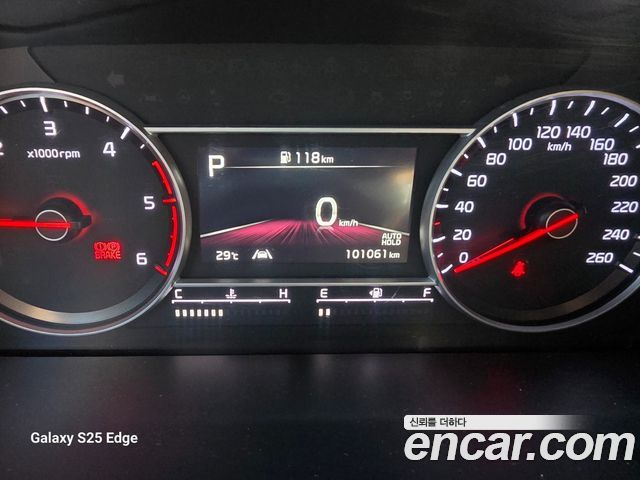 Kia Sorento 2022 — photo 15