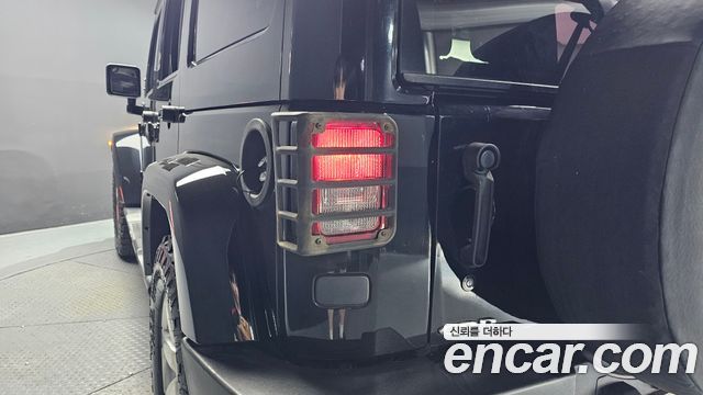 Jeep Wrangler 2013 — photo 9