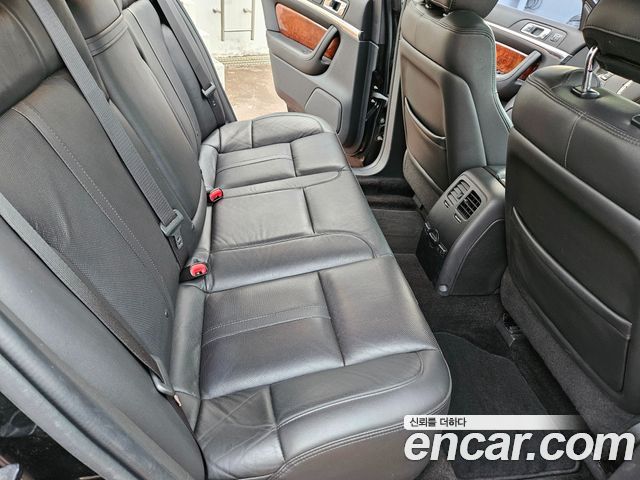 Lincoln MKS 2015 — photo 12
