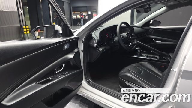 Hyundai AVANTE 2024 — photo 13