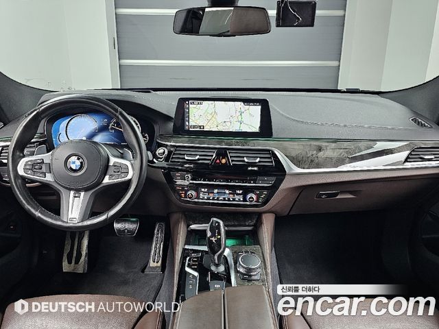 BMW Gran Turismo 2018 — photo 7