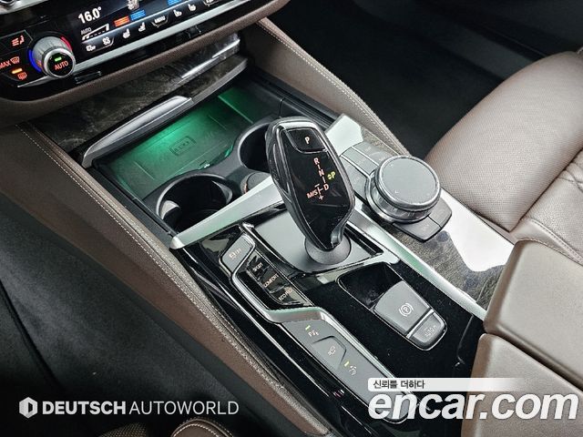 BMW Gran Turismo 2018 — photo 9