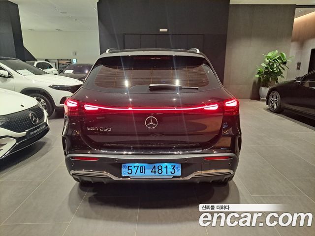 Mercedes-Benz EQA 2026 — photo 4