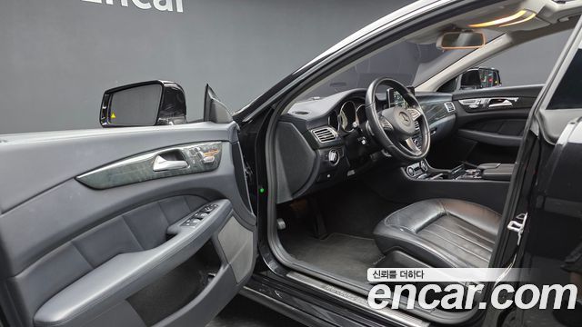 Mercedes-Benz CLS-Class 2017 — photo 10
